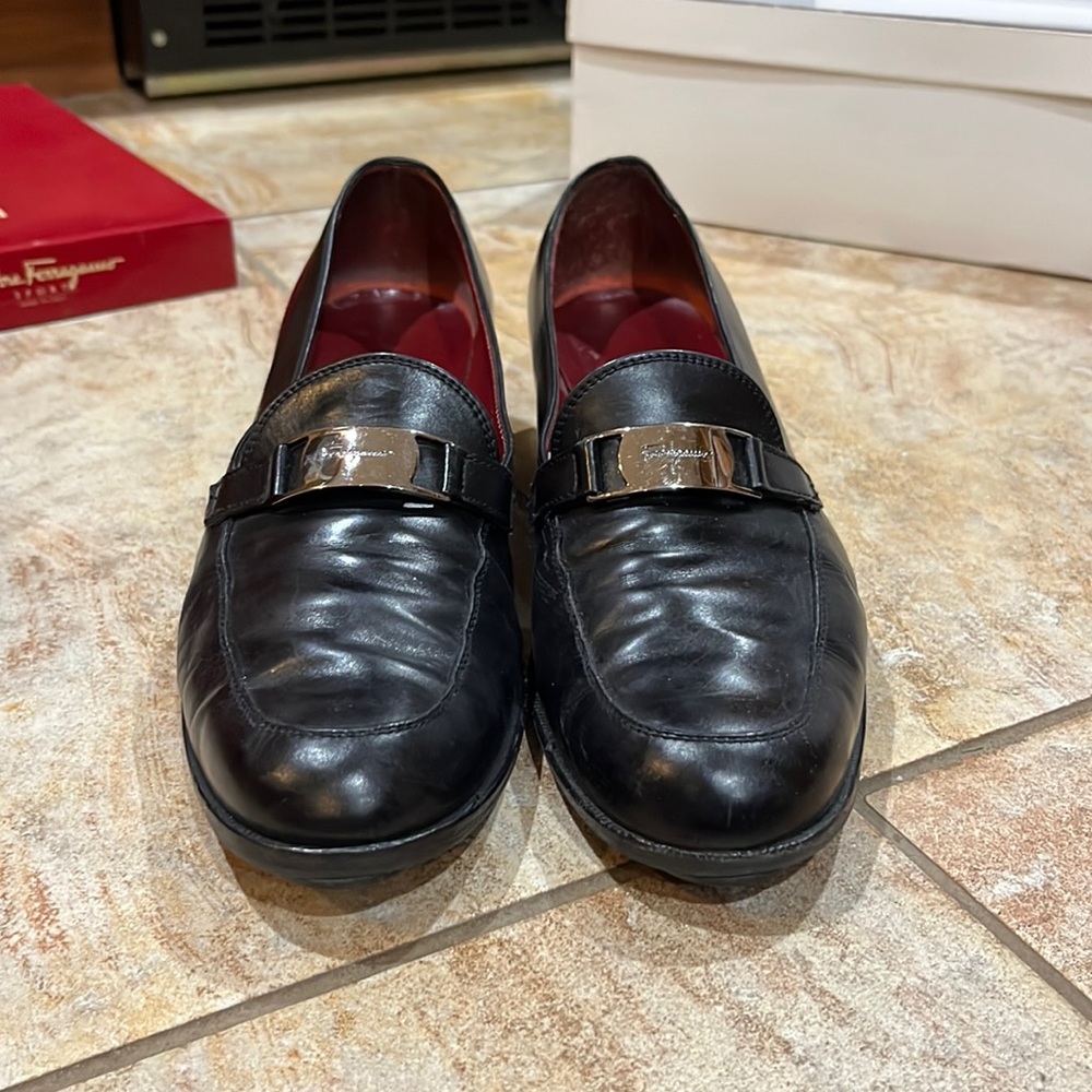 BEAUTIFUL Ferragamo loafers - worn 3 times